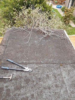 Roof re felting, rubber roof, flat roof, roof replacement
