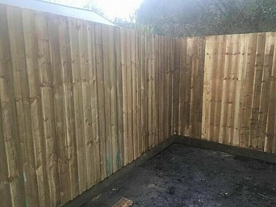 Feather edge Fence line